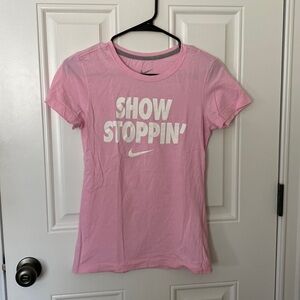 Nike women’s t-shirt
